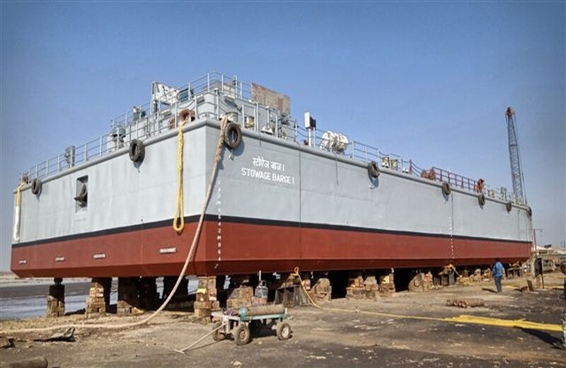 Stowage-Barge-Yard-number-Y-326-03