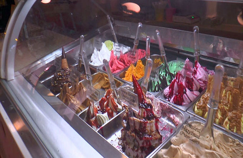 Artisanal Gelatos And Yummy Chocolates with Davide Passarella and Joelle Berthet