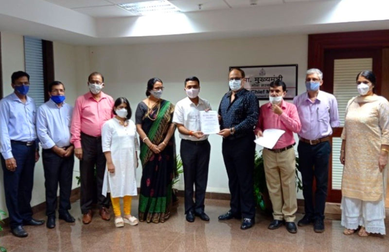 SS Dempo College of Commerce and Economics and Goa Chamber of Commerce & Industry submit Draft on Retail Policy for the State