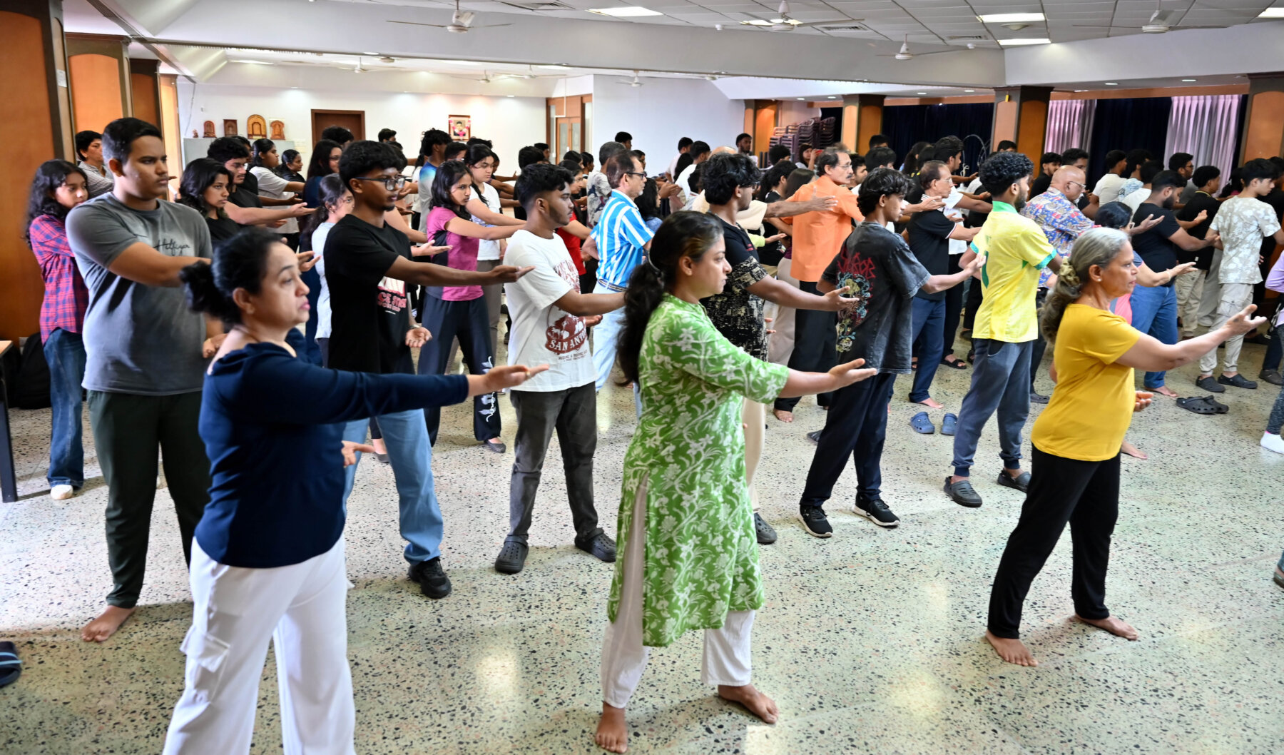 Sound healing and meditation for well-being